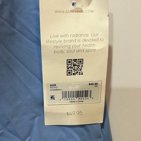 AS Revival Silky Blue Women's Shorts XS NWT - Picture 3 of 3